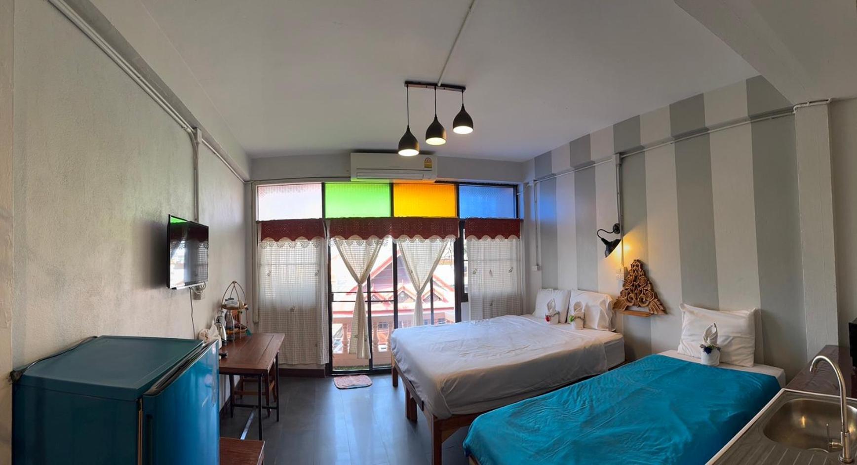 Retro At Phra Sing Guest House Chiang Mai Buitenkant foto