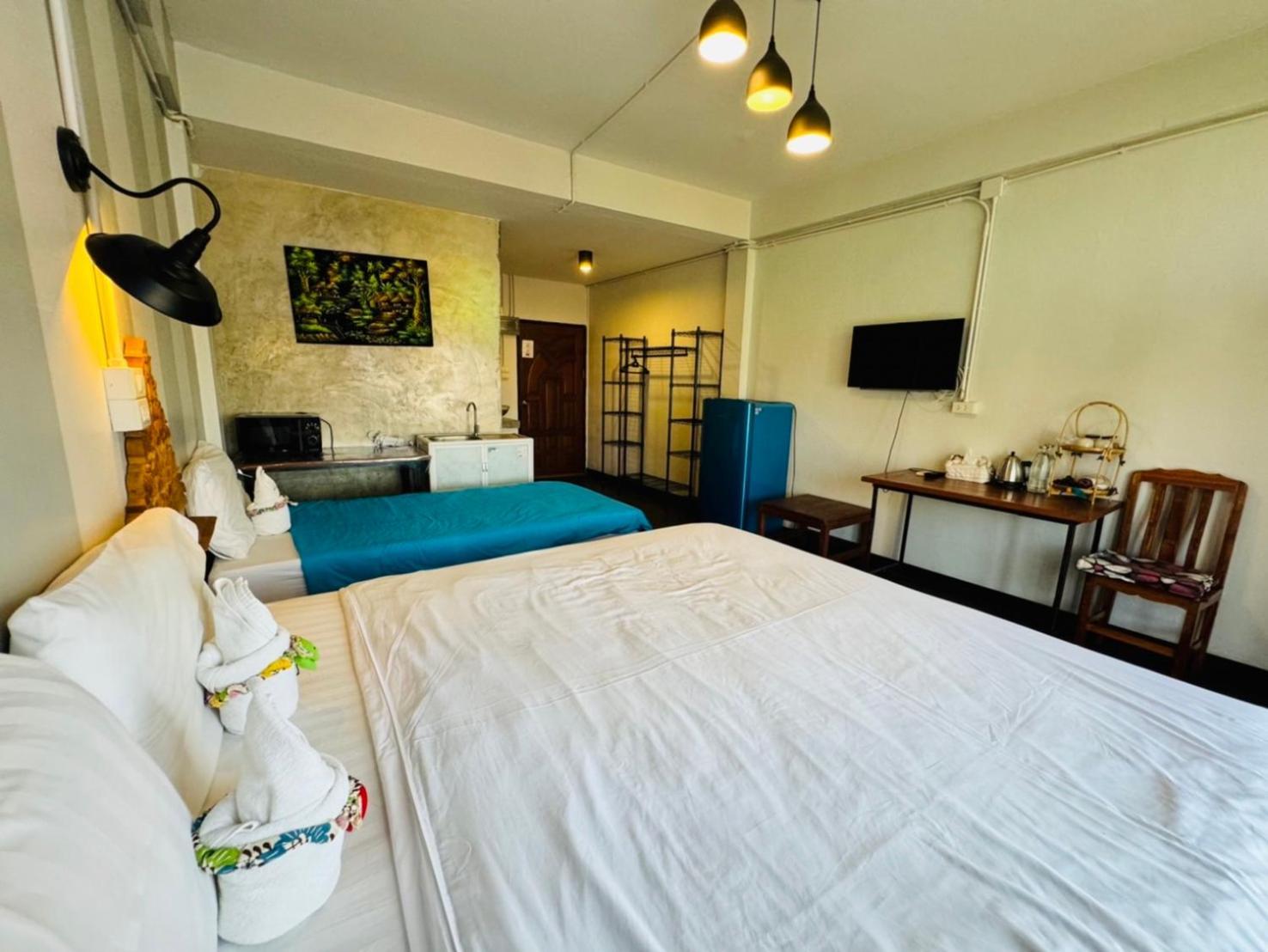 Retro At Phra Sing Guest House Chiang Mai Buitenkant foto